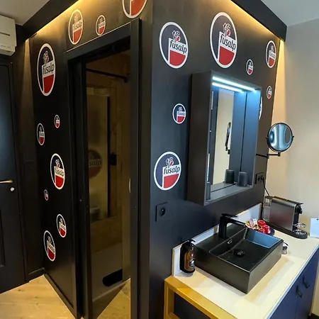 Hotell By Reboul - Boutique