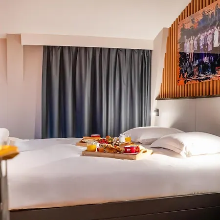 By Reboul - Boutique Hotell