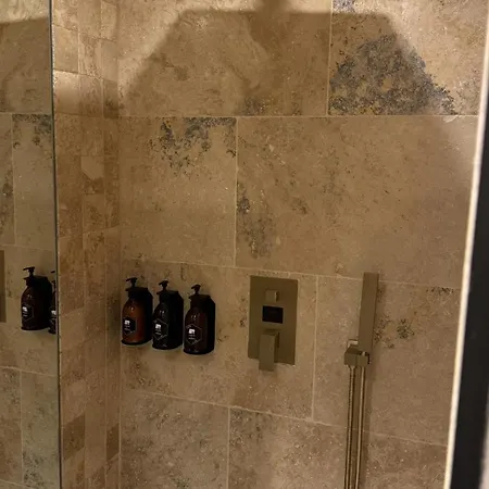 By Reboul - Boutique *