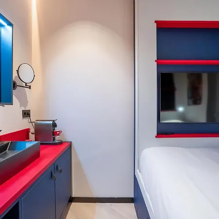 By Reboul - Boutique - Port De Hotel *