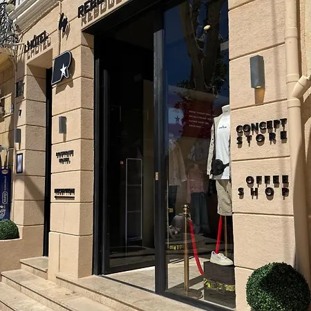 By Reboul - Boutique Hotel *