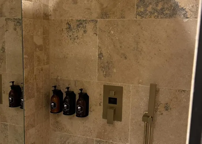 By Reboul - Boutique *