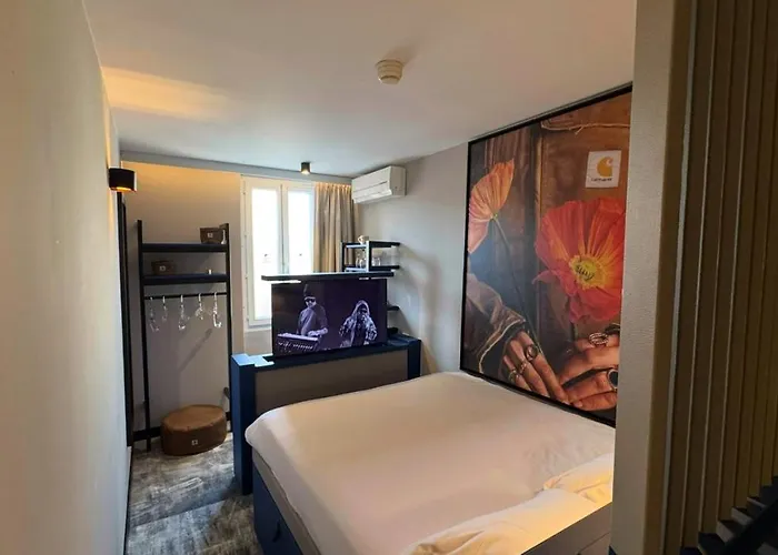 By Reboul - Boutique