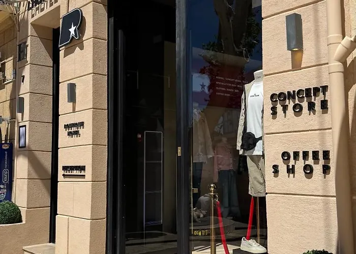 By Reboul - Boutique Hotel *