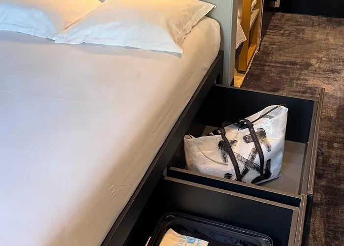 By Reboul - Boutique Cassis